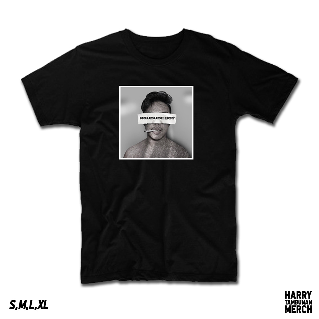 Harrytmbnn's tweet photo. #NGUDUDEBOY Edition Merchandise
-
Open Pre-Order sampai 8 Agustus 2020
*pengiriman akhir Agustus
-
Warna: Hitam
Harga: Rp. 110,000
Sise: S,M,L,XL
-
Cara Order: WhatsApp 08127969115 https://t.co/HkZV6Ap818
