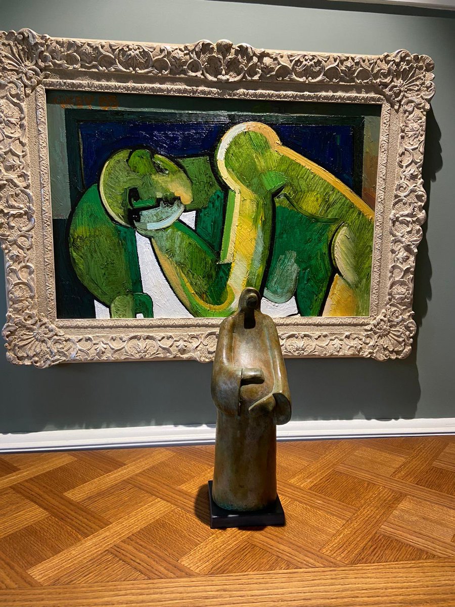 A recently sold Peter Hayes bronze lady now in its new home standing proudly in front of a wonderful Geoffrey Key painting!  <a href="/Phayesceramics/">Peter Hayes</a> #peterhayes #geoffreykey #bronze #sculpture #blackmoregallery #lymm #cheshire