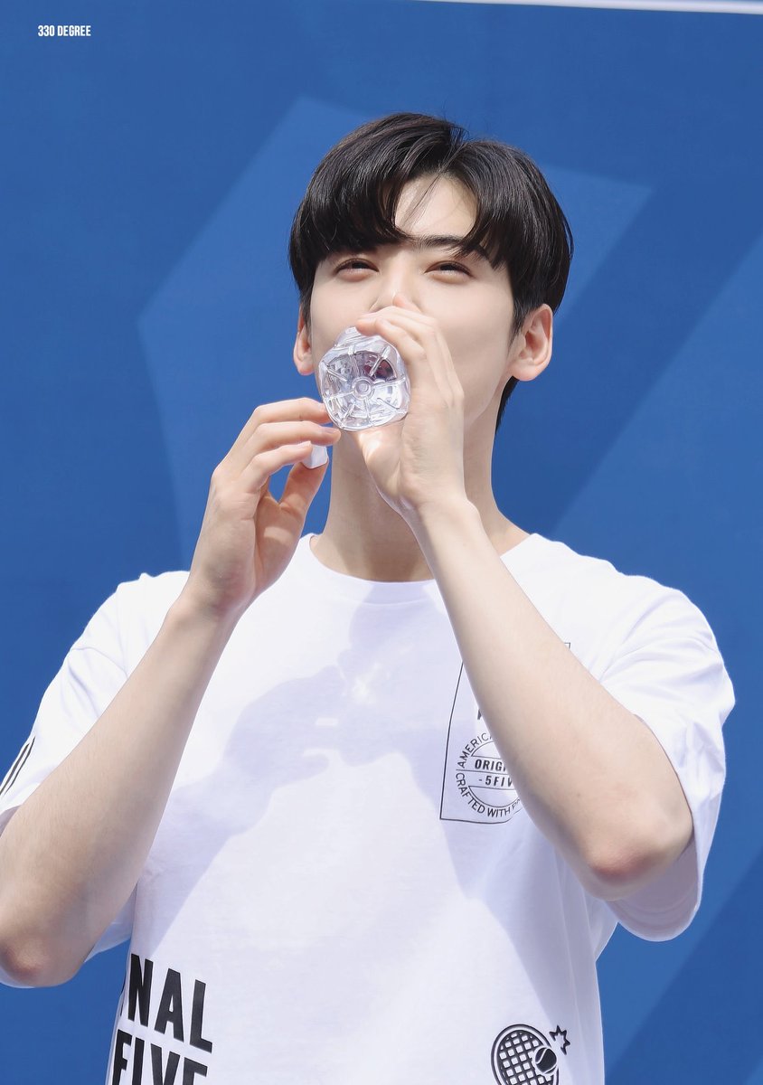 tapps_myboo's tweet photo. ดู #RevengeNote1 อยากมีอึนอูเป็นพี่ชายเลย555555555 แงงงง ละมุน
#ASTRO #CHAEUNWOO https://t.co/wynlpgN73g