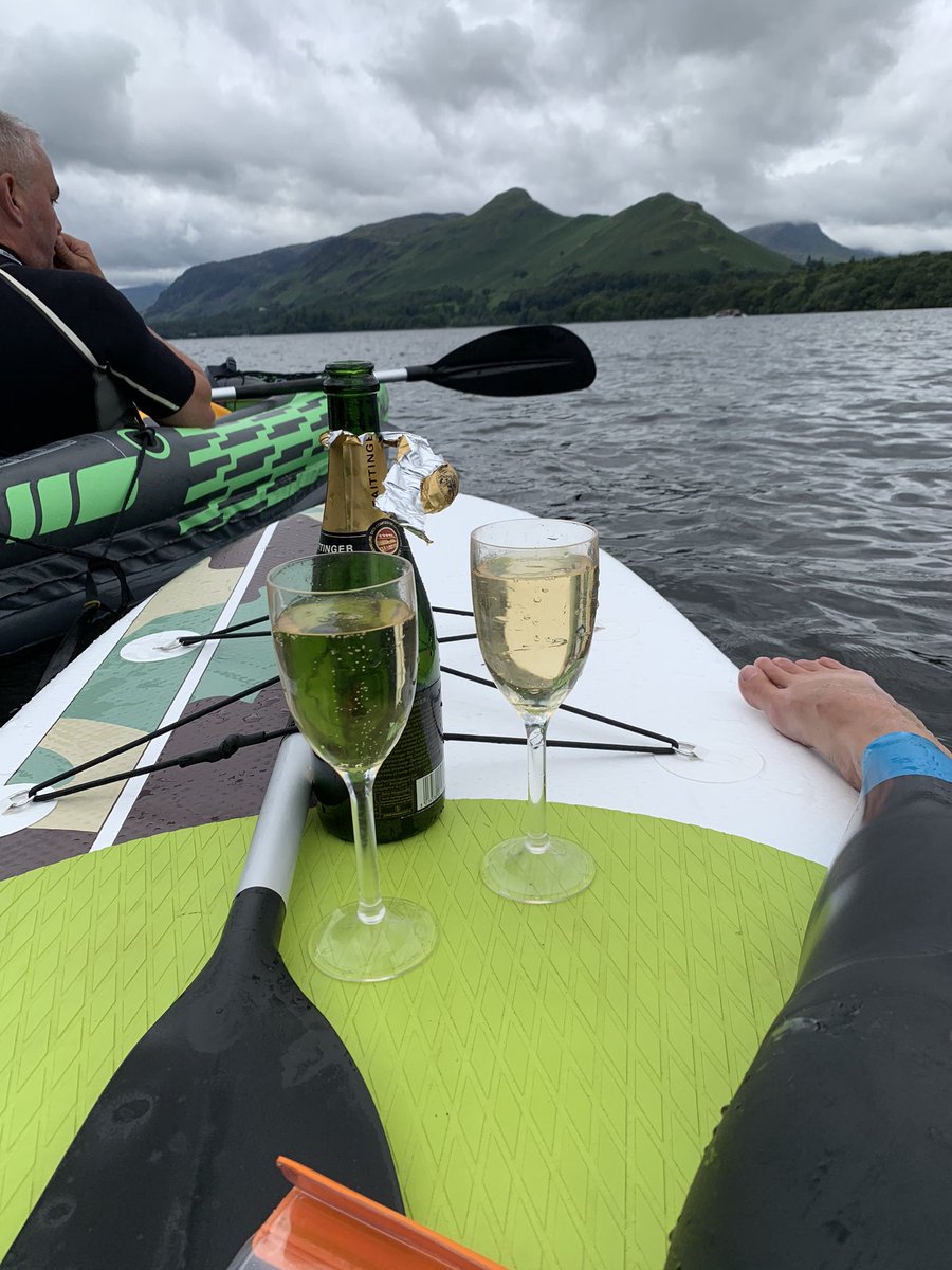 LisaLovesToRun's tweet photo. Difficult day in the office yesterday! #lakedistrict #lottlegetaway #littlecelebration #derwentwater https://t.co/Szz8NIIL7c