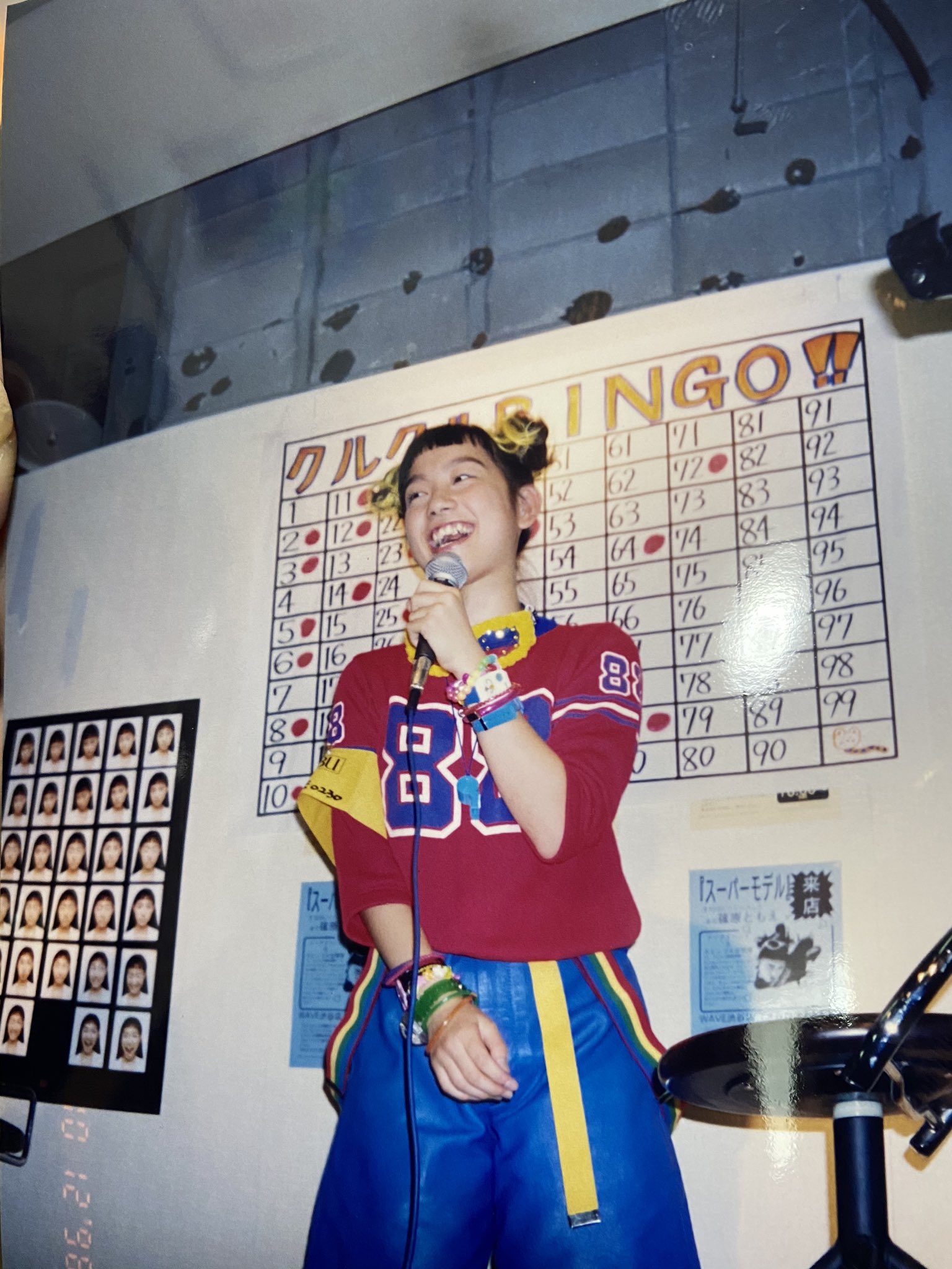 104 嫁が大掃除で懐かしい写真出してきた 篠原ともえさん 今は昔のシノラーのイメージが無くなって綺麗な人って感じ て言うかこれ何のイベントだ T Co Lzhpxqts1t Twitter
