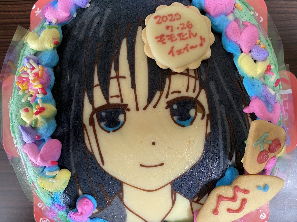 28_nihati's tweet photo. 東横桃子さん、お誕生日おめでとうございます！モモたん2020イェイ〜♪ https://t.co/3L2yAU5faG