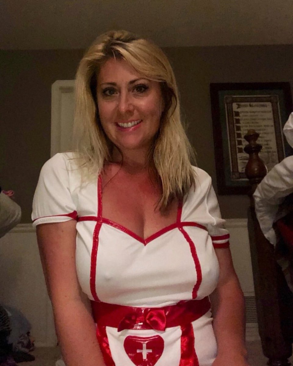 Can i check your cock pulse daddy? 🤪
Check out the full video on my justforfans page for FREE!! 👇🏻
bit.ly/JustForFans-Ma…
bit.ly/JustForFans-Ma…