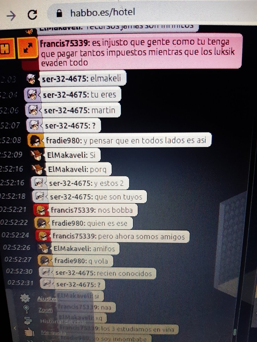 Lo más raro que me a pasado en habbo,llega una persona a pedirme que le muestre mis rares , se sabe mi nombre , nose como llego ahí si es una sal dee grupo y no lo tengo de amigo jajajaj SI ALGUIEN SABE DE QUIEN ES ESA CUENTA. XD pic.x.com/ZuWSd3quVE