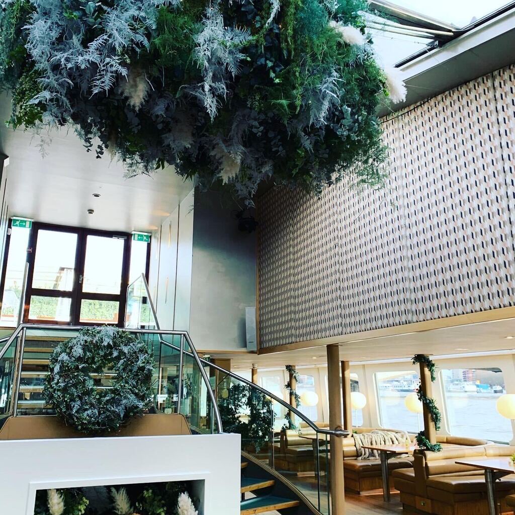 robbiecoleman1's tweet photo. @LondonPortAuth @Leander_Club Raising urgent funds for Harbour Master Mark Towens’ cancer treatment. @WoodsThames offer Silver Sturgeon as an epic raffle prize. Party in 2021 for 120 guests, seated menu, wines. Only 1000 tickets @ £50 closes 31 July (Fri) https://t.co/xi4LK7Rr11 https://t.co/GEWsVqUe57