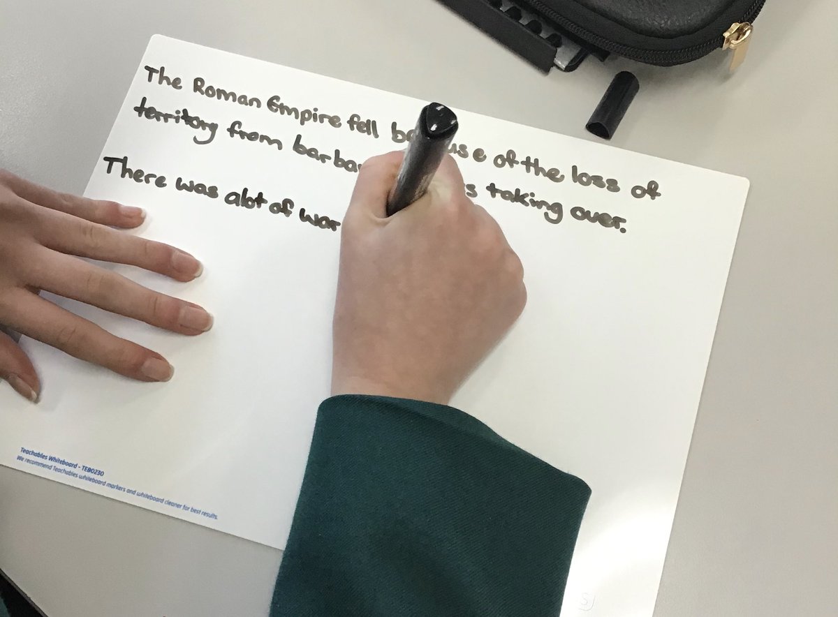 missjduggan's tweet photo. New mini whiteboards! Get students to brainstorm or write down everything they know, they are more likely to take risks because it can be easily rubbed out. 

#teachables #historyteacher #whiteboard https://t.co/JXN5O3vDzd