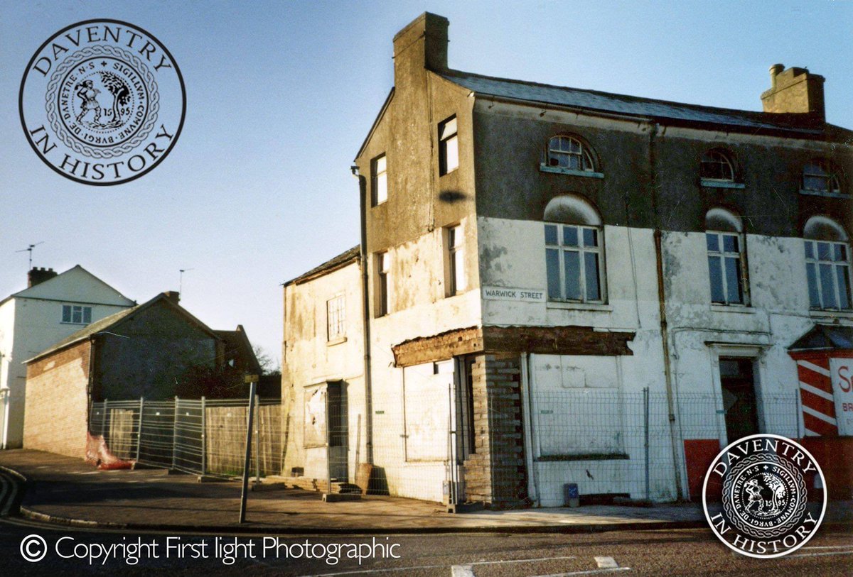 daventryonline's tweet photo. daventryhistory: Who remembers Snips in Warwick Street, see this a tons more Daventry History on our Facebook group >> link >> https://t.co/3gjnNpOoE0. #Daventry #daventryinhistory https://t.co/2psUv9dQRJ
