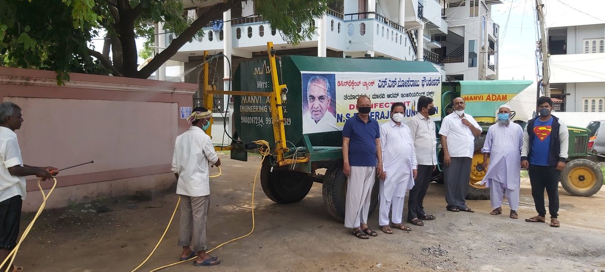 syedmudaseer8's tweet photo. Disinfectant Spray is being done today in Ward No 32 in Raichur, During this pandemic it is important to keep public places clean &amp; sanitized. Our efforts are continued to ensure feed the needy &amp; cleaninnes,Let's fight together.
Many Thanks to  NS BOSERAJ FOUNDATION @raviboseraj https://t.co/6p9yyWqr1w