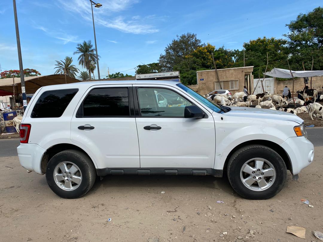 Aywa_store's tweet photo. ✨FORD ESCAPE 2012✨
Automatique essence
70.000km
Version 4WD
Prix : 4.900.000 FCFA
#Aywa #AywaSN #sunuAuto https://t.co/noNPN0tAqj