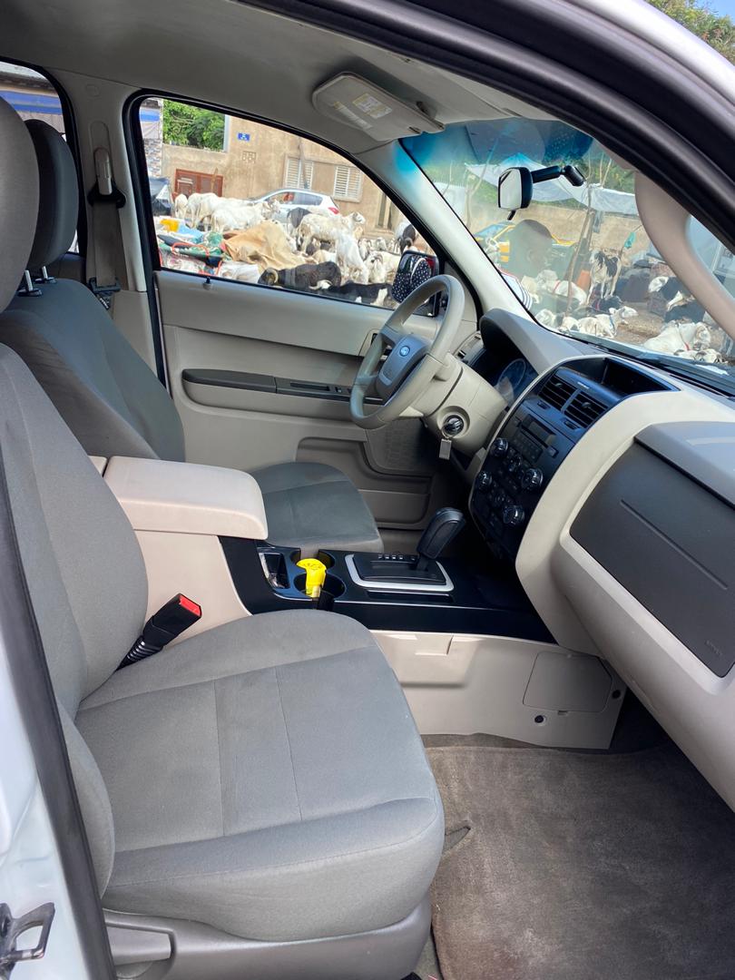 Aywa_store's tweet photo. ✨FORD ESCAPE 2012✨
Automatique essence
70.000km
Version 4WD
Prix : 4.900.000 FCFA
#Aywa #AywaSN #sunuAuto https://t.co/noNPN0tAqj