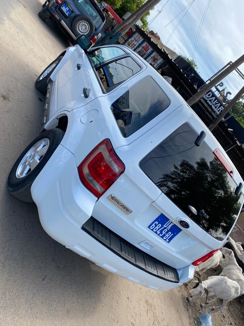 Aywa_store's tweet photo. ✨FORD ESCAPE 2012✨
Automatique essence
70.000km
Version 4WD
Prix : 4.900.000 FCFA
#Aywa #AywaSN #sunuAuto https://t.co/noNPN0tAqj