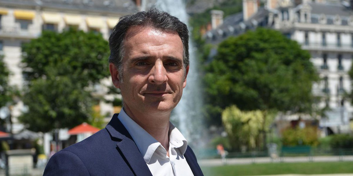 Eric Piolle, maire EELV de Grenoble : "La transition écologique, c'est bon pour l'emploi et ça change la vie" lejdd.fr/Politique/eric…