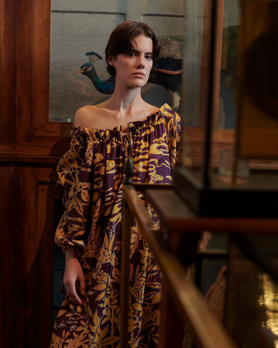 Print your summer.
#LautreChose #SS20

Discover #LautreChose summer dresses on lautrechose.com and in our boutiques in Milan, Rome and Turin.