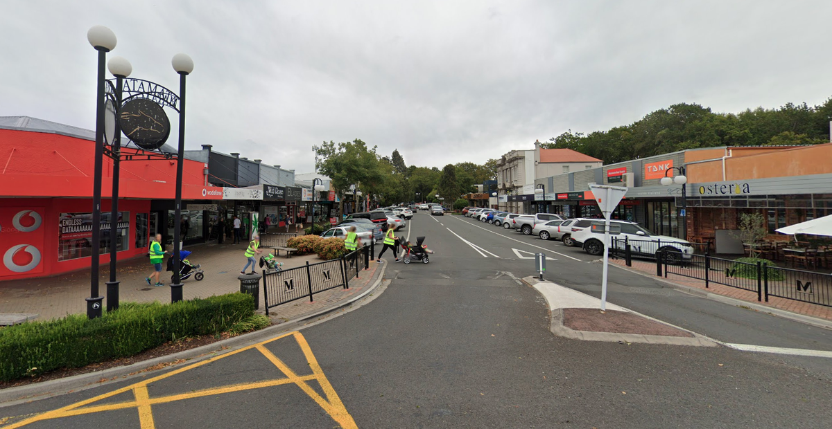 prams for small cars