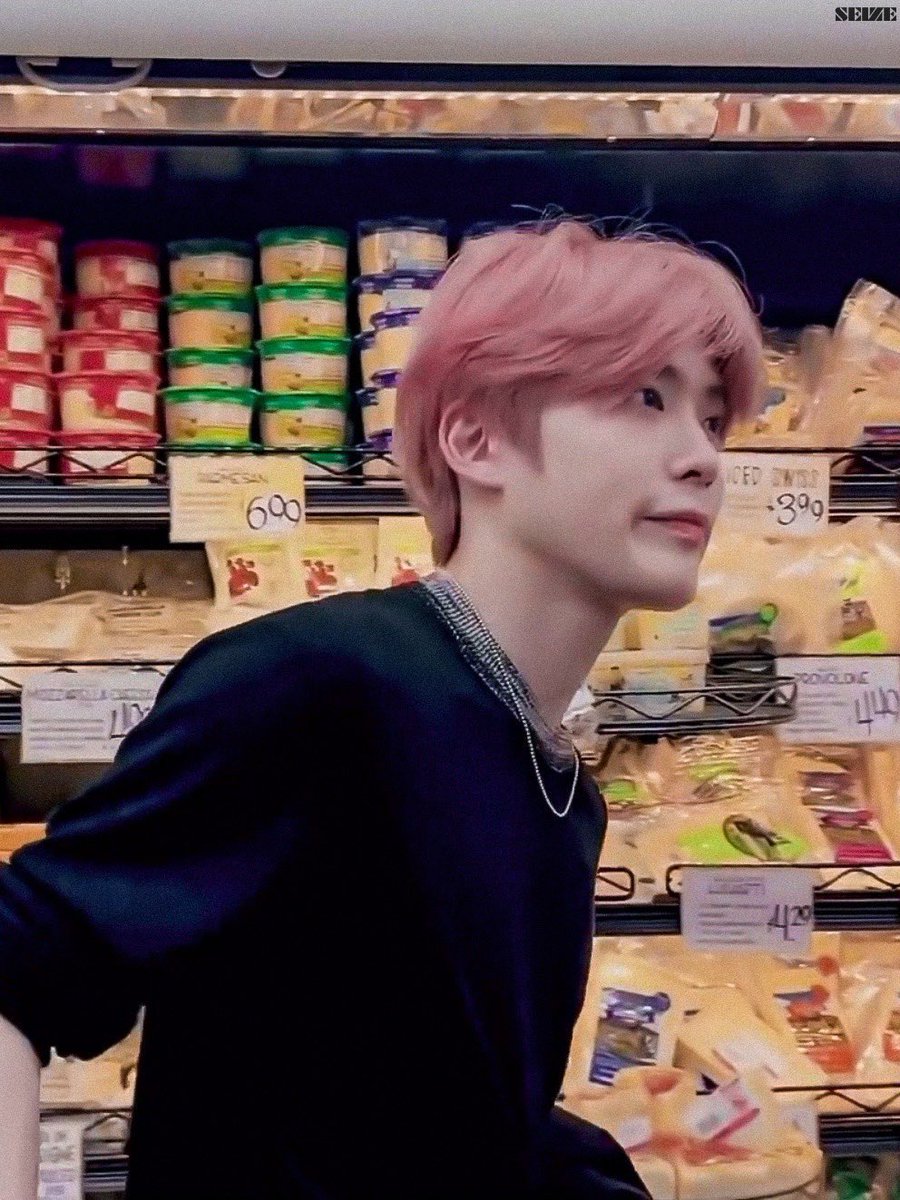 jaedomylife's tweet image. จองแจฮยอนกับผมสีชมพูถามว่าแลงแค่ไหนอะหรอ ᴗ͈ˬᴗ͈    #JAEHYUN