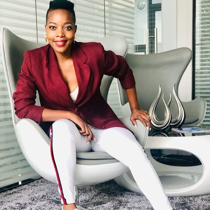 DMN4ever's tweet photo. this tweet is for Nomcebo juhs hit like let's appreciate her #Jerusalema50million https://t.co/b8GVdEKLcg