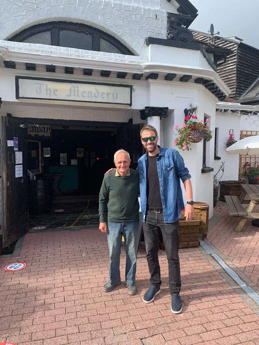 SiPender tweet media