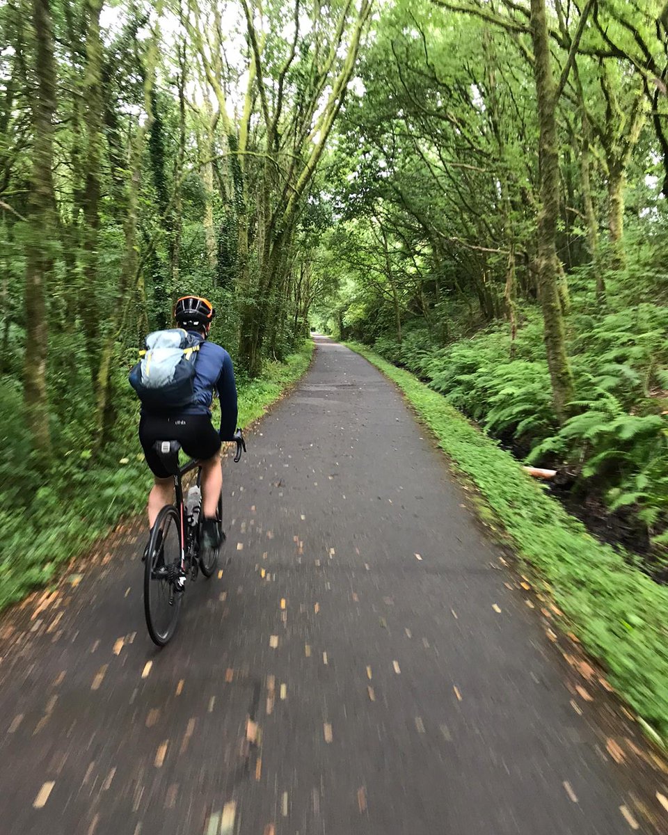 Very much enjoyed <a href="/SustransCymru/">SustransCymru</a> national highway 4 here in #Wales heading into The Mumbles. 🚴🇬🇧

Quiet and downhill! 😄👍

#Wales #Gower #CyclingHolidays #Createpurpose #cycling 
@sustrans <a href="/CyclingUK_Wales/">Cycling UK Cymru</a> <a href="/visitwales/">Visit Wales 🏴󠁧󠁢󠁷󠁬󠁳󠁿</a> @GowerNT