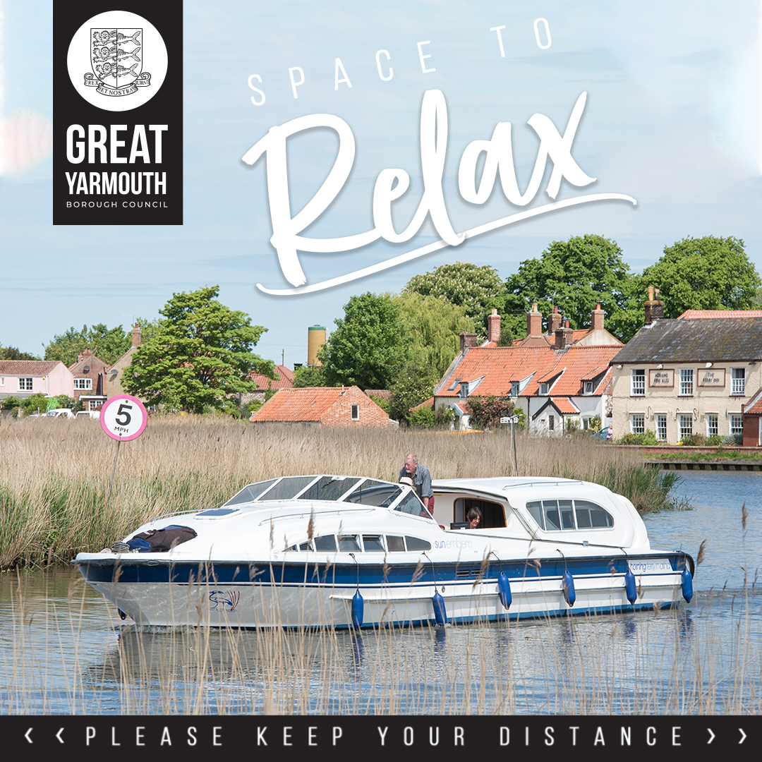 greatyarmouthbc's tweet photo. The borough of Great Yarmouth has plenty of gorgeous open spaces to visit, however when you do please follow social distancing guidelines.🚤
Give yourself and others space to relax. #SpaceTo #SpaceToRelax #Relax #NorfolkBroads #OpenSpaces #StayAlert #SocialDistancing #StaySafe https://t.co/DWjK71QSCk