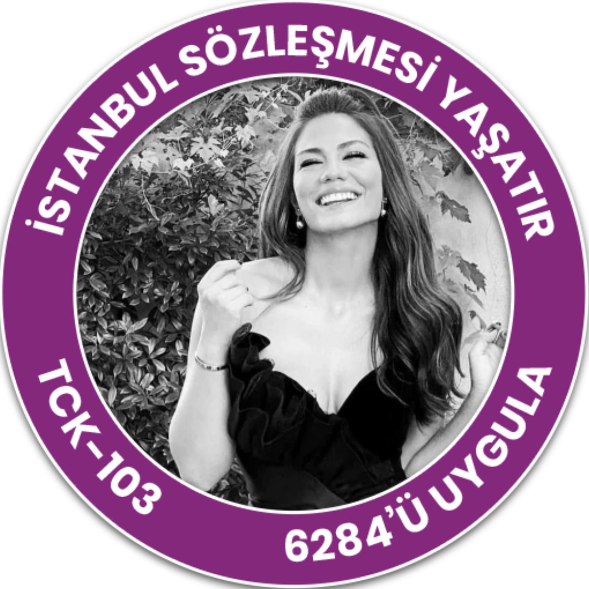 1corelmart's tweet photo. @dmtzdmr @handeyilmaz https://t.co/v74X2YEJIp
