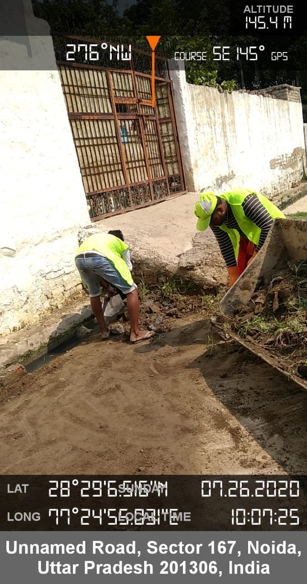 CeoNoida's tweet photo. Special cleaning drive being carried out in Village Dostpur Mangrauli for a #CleanNoida
#SwachhSurvekshan2021
@CMOfficeUP @Satishmahanaup @UPGovt @PMOIndia @MoHUA_India @SwachhBharatGov https://t.co/lqB9w3w8Zp