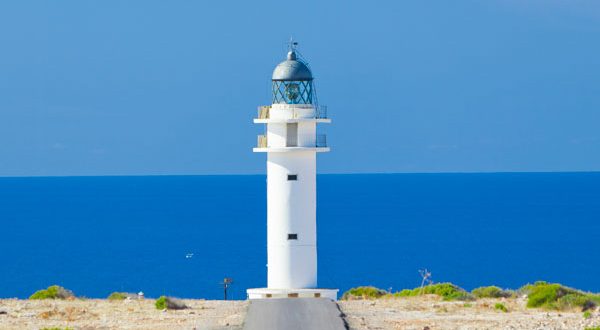 formotor's tweet photo. Riscopri Formentera (🛵🚗) 👉 https://t.co/UUQxepaU7Y
🏝💙
#Formotor #Formentera #rentacar https://t.co/UMWa3xoamB