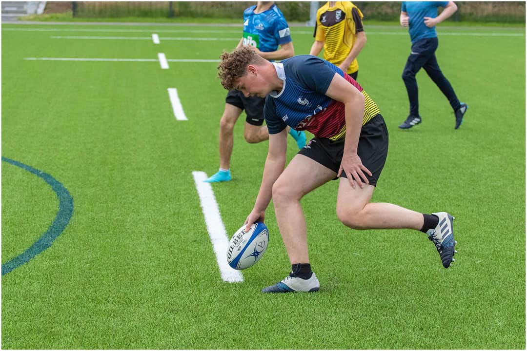 CrfcTeam's tweet photo. All Garrallan boys at training last week with Oval, James and Ali in the forwards bubble and willy joining the pretty boys over in that backs bubble showing them how it's down scoring trys for fun with Gus and Ross, we will see you all next week💪 https://t.co/XcvWug4SXz