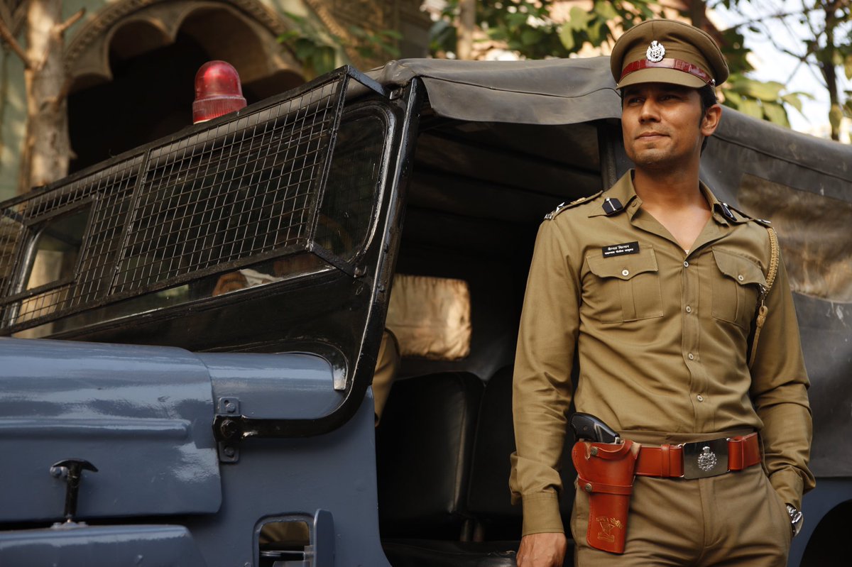 milanluthria's tweet photo. #OUATIMTrivia @RandeepHooda declined the role of Agnel Wilson thrice, concerned about how his character would pan out in a multistarrer. I promised him that it would be a role he would not regret doing. #4DaysToGo #OnceUponATimeInMumbai https://t.co/om6DSBYlds
