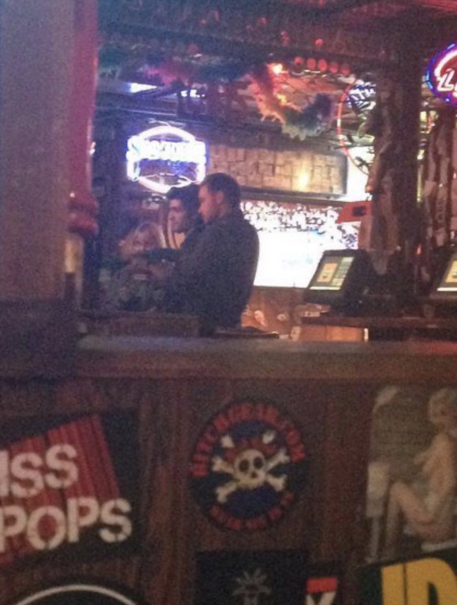 a bit random but they had dinner with liam’s mom which is cute