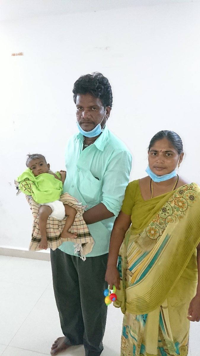 MaheshFanTrends's tweet photo. The parents of the baby thank all the fan clubs and their idols for spreading this news and donations . Baby is fine and doing well now .🙏🏻Once again thank you to every one https://t.co/kQ4nnGUdOu