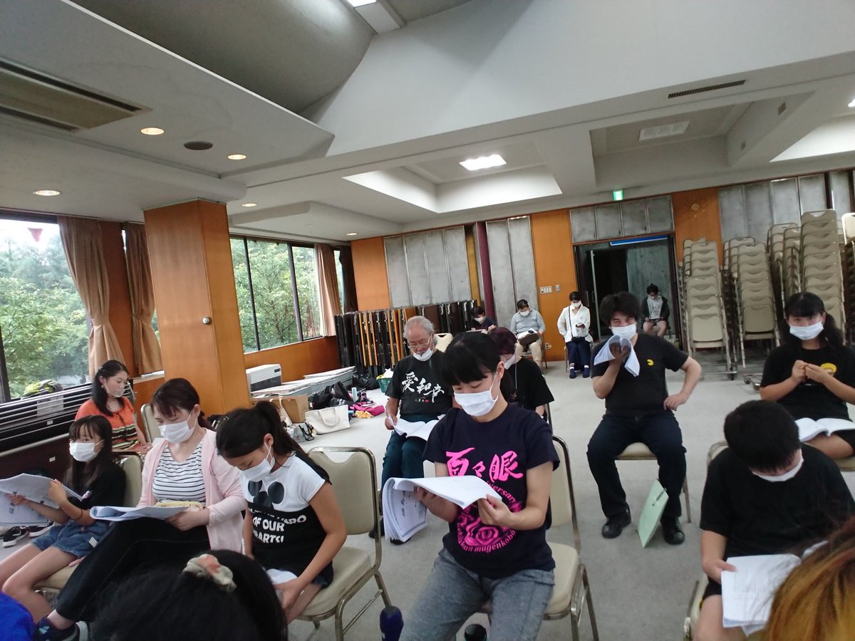 Npo法人劇空間夢幻工房 なんとっ 台本が出来ー 本日は台本読みでした 今年から野外特設ステージ出はなくホールシアターになりますのですがーーー 出演者が凄い人数 Www 今年はホールでの 福島正則 どんな作品になるかっ 楽しみです Npo法人劇空間夢幻工房 なんとっ 台本が出来ー 本日は台本読みでした 今年から野外特設ステージ出はなくホールシアターになりますのですがーーー 出演者が凄い人数 Www 今年はホールでの 福島正則 どんな作品になるかっ 楽しみです
