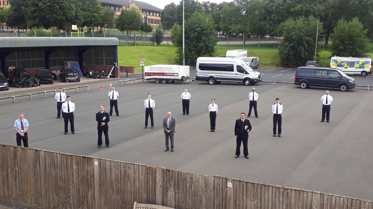 NickBaker2020's tweet photo. Perhaps last wear of the tunic - but no better event for it to be! Welcoming  to @StaffsPolice @StaffsSpecials course 1/20 at their attestation. Covid compliant with friends and relatives watching by Skype! (other platforms available!) https://t.co/t7HJV8Wiag