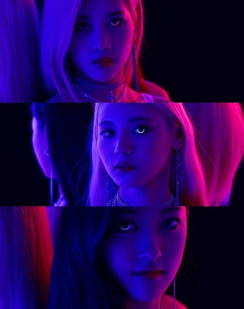 ODD EYE CIRCLE- the “ODD” is often stylized as three circles hiding behind each other, representing the “OO”/“ㅇㅇ” from the name.- what brings OEC together is their ODD eyes. the three circles in ODD eye circle are moons. the odd eyes are all in the shape of moons.