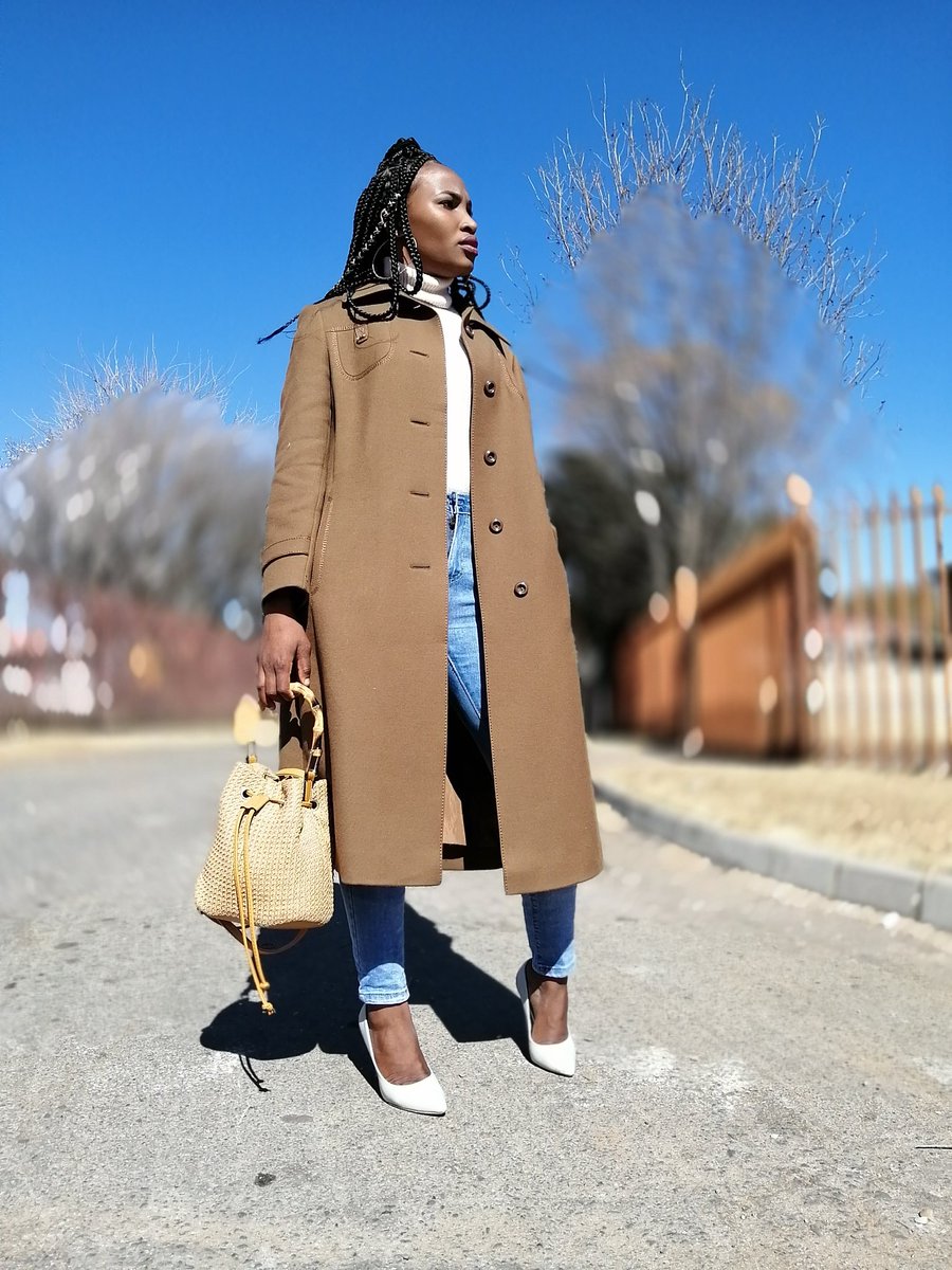 Bongie_Haemz's tweet photo. How is my Sunday look?
Rate 0 to 10
#SundayFeels #DripTurnsOne https://t.co/I7inCrZvqq