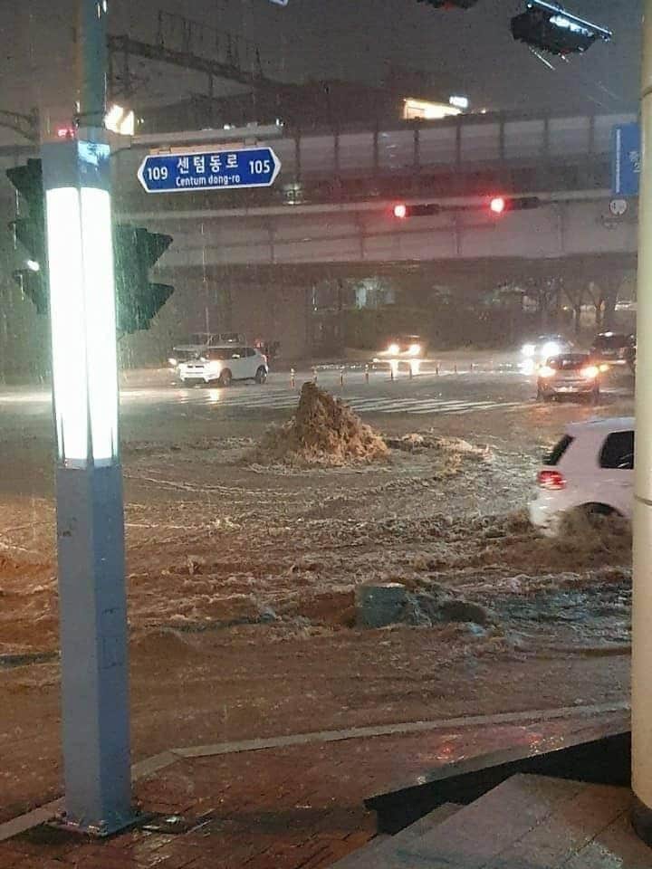 AzraIvy's tweet photo. PRAY FOR BUSAN 😢🙏🏼🇰🇷

#prayforbusan https://t.co/CfqjjdvVxA