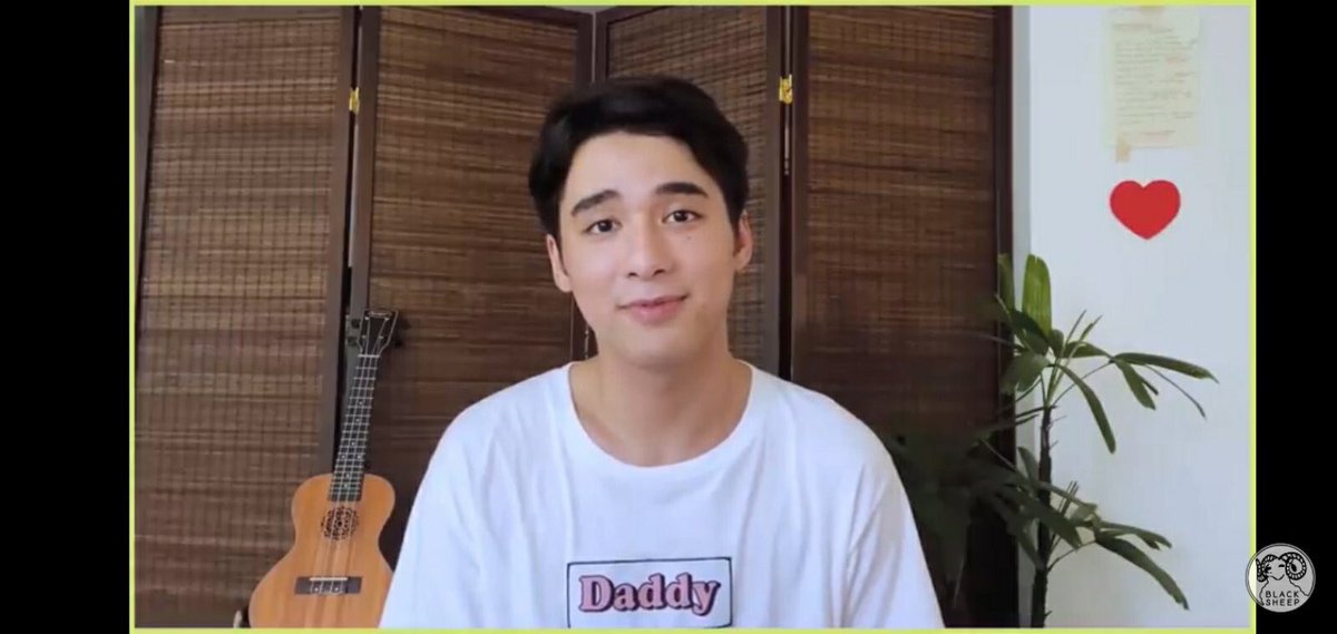 misssyellow's tweet image. Saan ka ba pinaglihi? Ba’t ang cute mo? @imJCAlcantara #HelloStrangerEP5