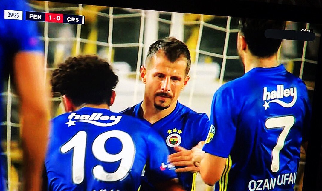 evrenuyan's tweet photo. @fbtv @Fenerbahce https://t.co/KC1sx7O04k