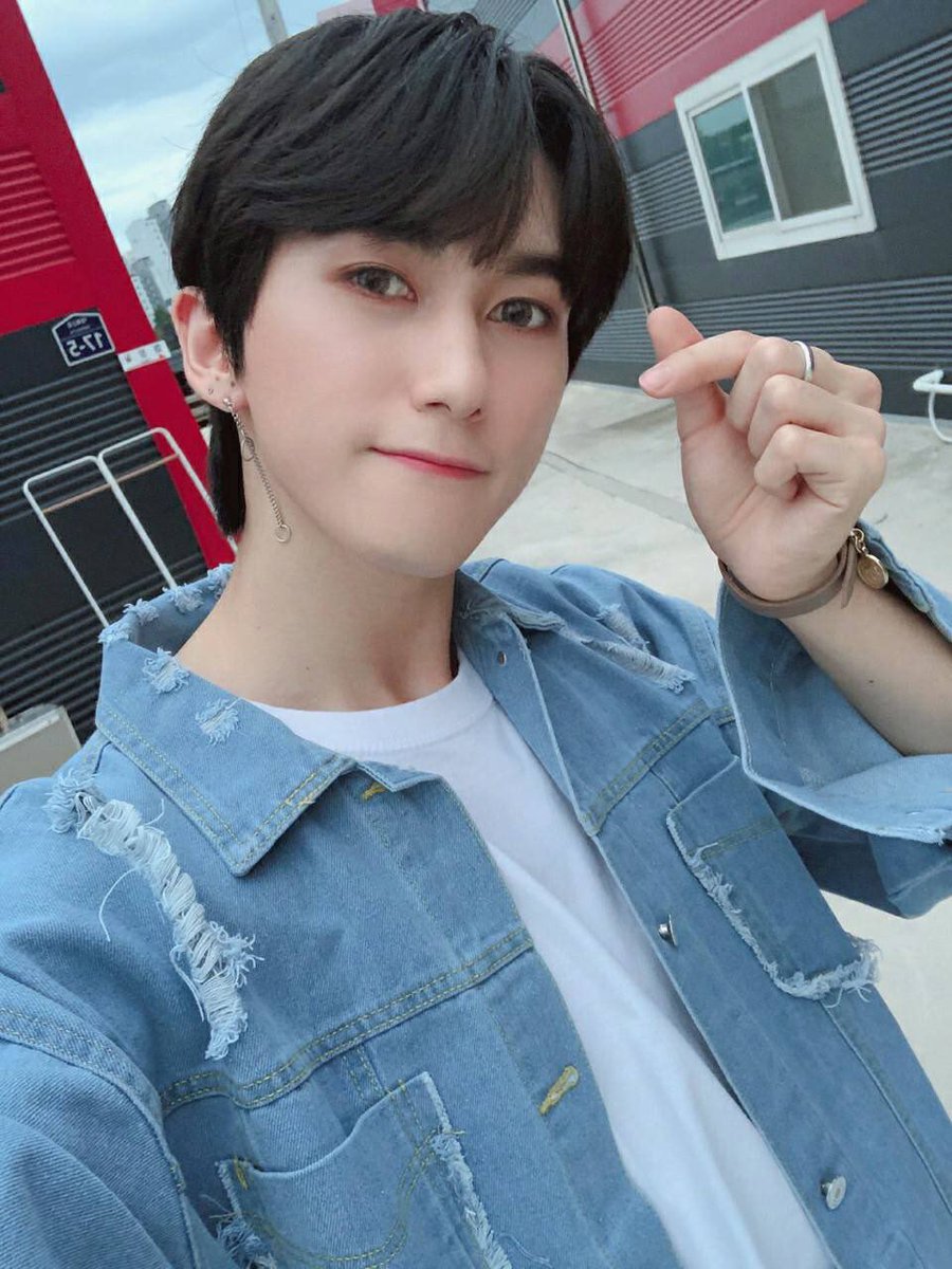 target7japan's tweet photo. \ #ロイ より💌 /

今日も すっごい 楽しかったです🥺✨
でも 体力がない🥺ww PTがんばったあ🤣
また 会えるのを 楽しみにします🥺✨
おやすみ💕

#TARGET #타겟 #GI #ZETH #HYUN #ROI #BOUN #WOOJIN #WONNIE https://t.co/QsyuA5lzZA