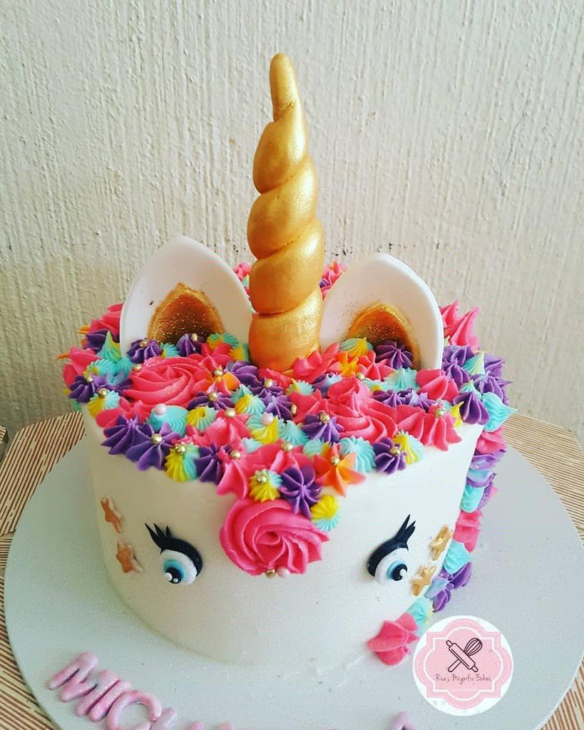 Magnifiq_Bakes's tweet photo. Unicorn cake for another happy client please retweet for awareness help me make someone happy. #JerusalemaChallenge #SAMA26 #DripTurnsOne #StayHomeEatOut #GirlTalkZA #Mommytalkza https://t.co/W5Cxrt0azl