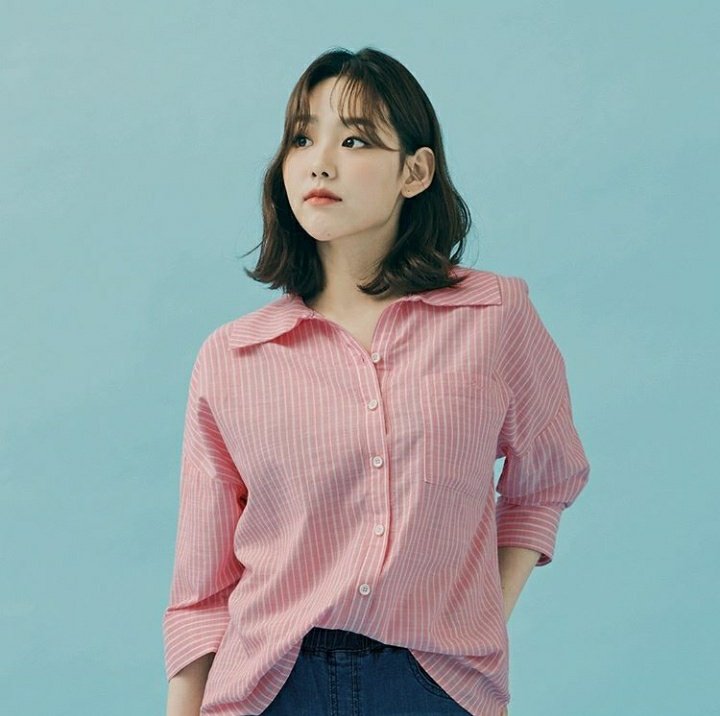 doIItte's tweet photo. [PIC] 26.07.20 - Mina para a marca de roupas BANG BANG. 

cr: bangbangkr

#구구단 #gugudan #미나 #mina https://t.co/fgBg5KKk4U