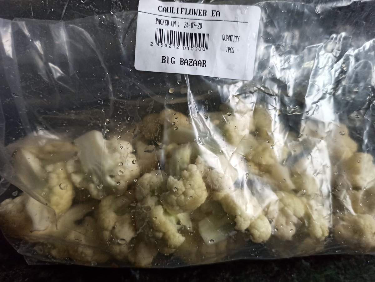 Shawnathawn's tweet photo. .@amazonIN @BigBazaar is this the quality standards maintained in a time like this? Needs serious attention! #amazonprime #bigbazaar #food #foodwaste https://t.co/9DORKxmIoj