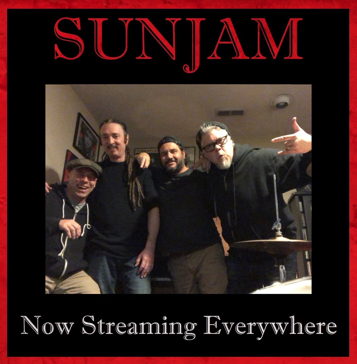 Have a great Sunday, folks...find some Sunjam in the link and spread it on your toast. linktr.ee/sporaticsunjam