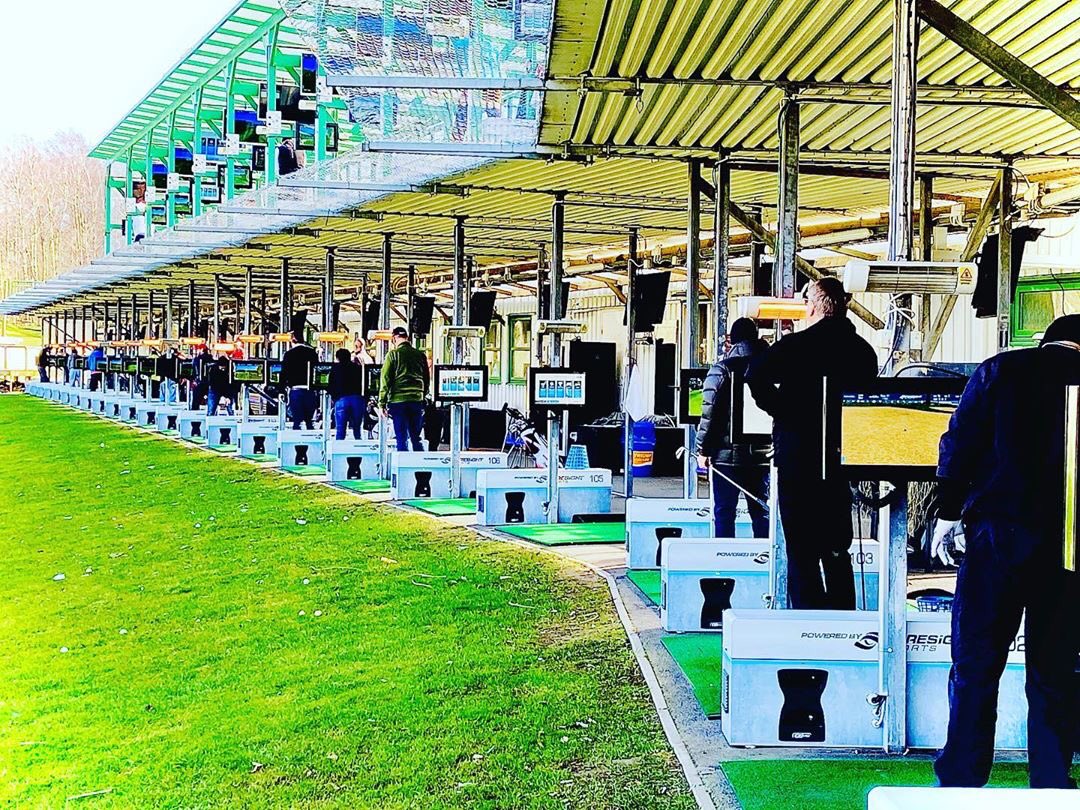 ForesightEurope's tweet photo. With #GCQuad and #FSX2020 in EVERY bay, Hisingens Golf Center in Sweden might just be the ultimate driving range! ⛳️🏌️♂️🇸🇪
#TotalRange https://t.co/K4ufctZgMR