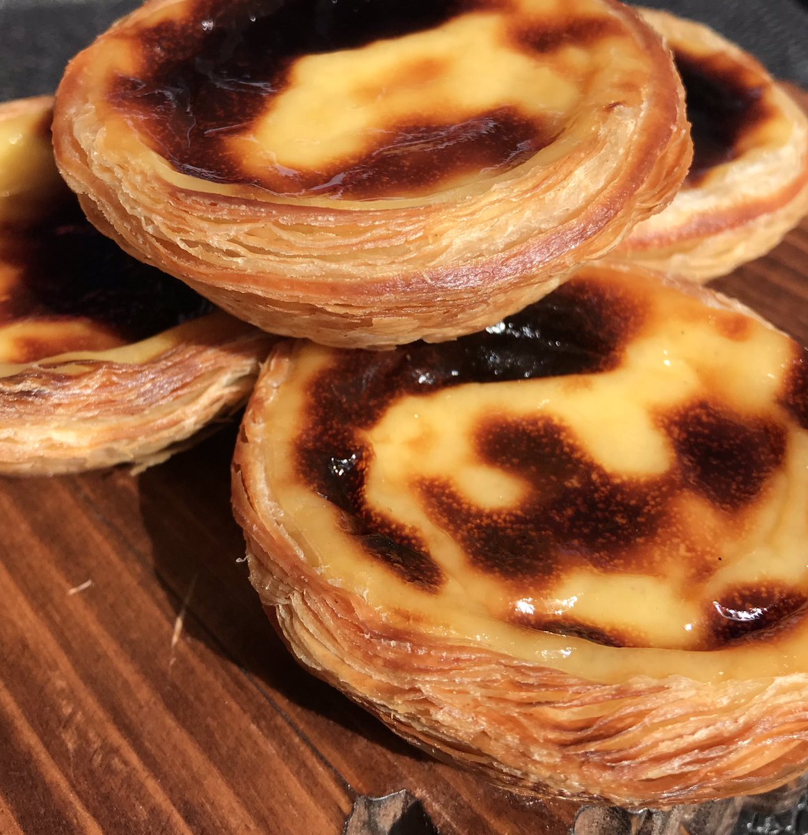 The_Artisan_'s tweet photo. Today until 2pm at Riverside Farmers Market,Cardiff @RCMAmarkets #gourmetpasteldenata 🥧🥟🇵🇹🏴 https://t.co/h7Zo6cJxnR