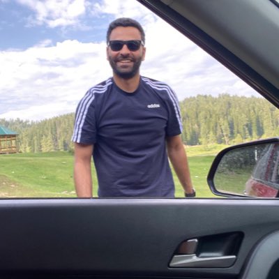 rainawahid's tweet photo. #NewProfilePic https://t.co/Nao3lxVqCt