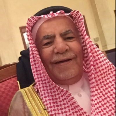drportfolio's tweet photo. ولكِنْ حُبُ مَنْ سَكَنَ الديارا..

قد نحب مكاناً ونتعلق به ، ونتخيله إنساناً ، وقد نحب المكان لارتباطه بإنسانٍ يجعل من ذلك المكان شيئاً محبباً ، مرتبطاً بوجوده. 
أنسنة الأمكنة مرتبط بالأرواح التي سكنت تلك الأمكنة ، وقد تصبح بلا روح بفقدهم ورحيلهم.

#صالح_العبودي https://t.co/V2S6wBWK4C
