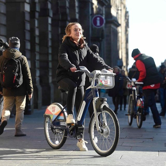 cyclehire_edi's tweet photo. Three simples steps to ride #JustEatCycles 🚴 1. Find a bike near you using the app. 2. Use the app to unlock the bike and ride. 3. Park the bike in one of our station upon return. Download the Just Eat Cycles app 👉 https://t.co/TfT1yld6AA https://t.co/Zg7ldPLmdX
