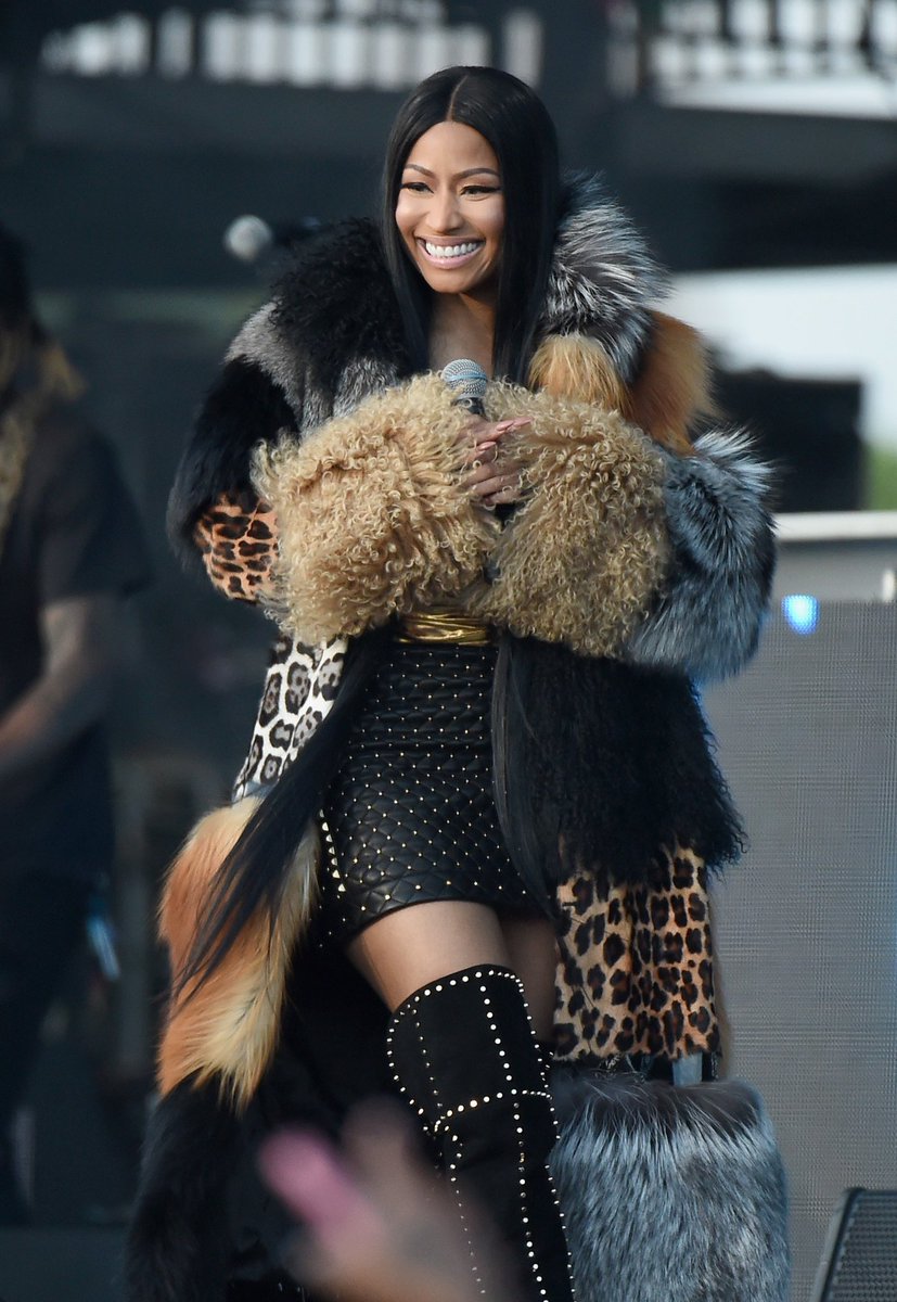 Nicki Minaj's smile appreciation: a very necessary thread that'll get you smiling along with her 