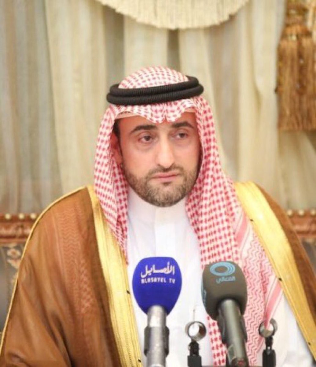 HQKTT4's tweet photo. الشيخ مالك الحمود المالك الصباح رجل الأخلاق والمكارم اراد المرتزق الخائن لـ ارضه ان يشوه سمعته وازداد رفعةً وعلو في عيون محبيه مفتاح للخير ومغلاقٌ لكل شر .. من يعرف الشيخ مالك لايمكن الا وان يعلم بمدى حب هذا الرجل لـ ارضه وولي أمره وأبناء شعبه .. بأختصار الشيخ مالك شخصيه نادره https://t.co/Kg5VAcLomL