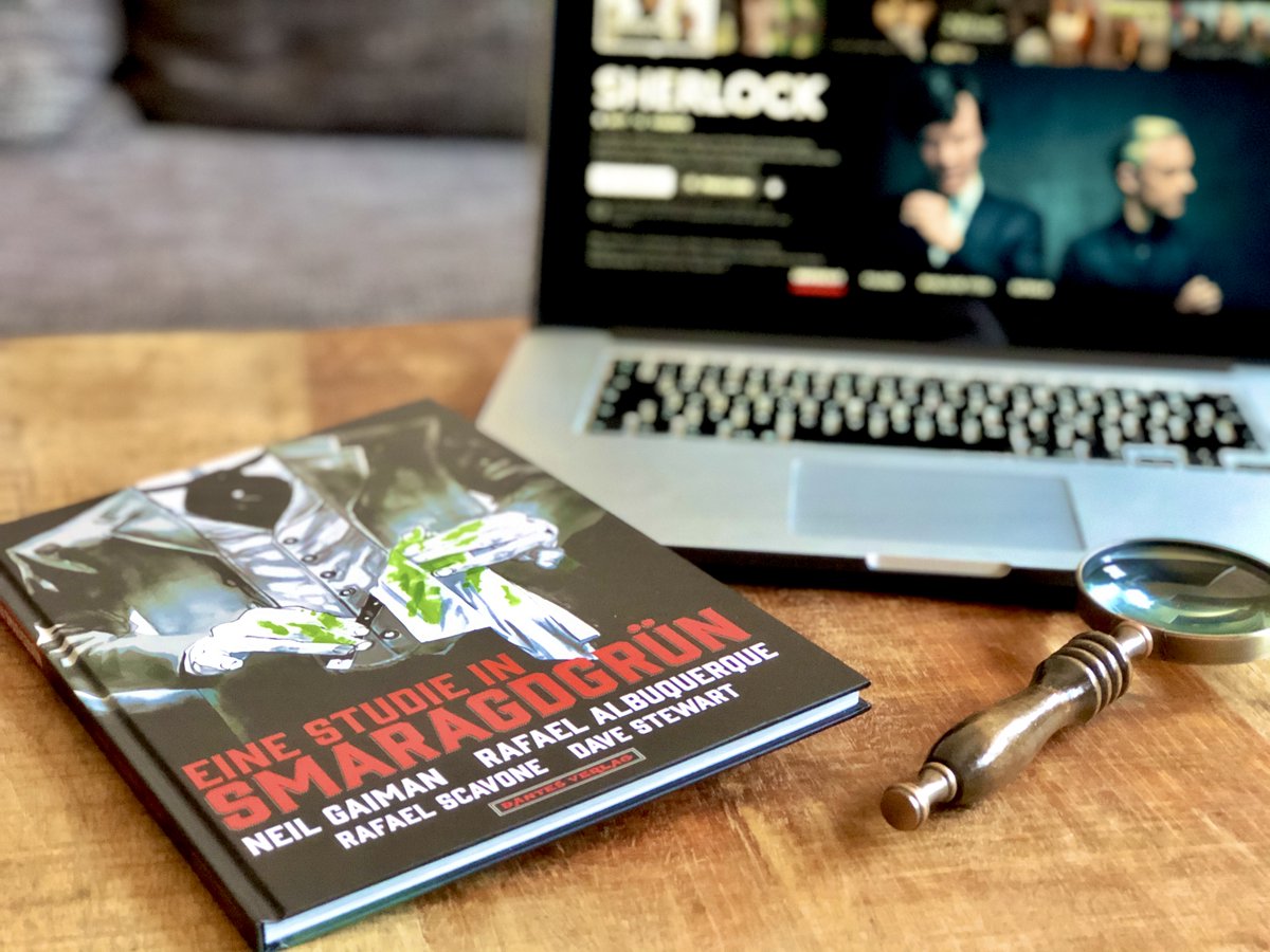 Mein Comic-Tipp für alle, die eine Vorliebe für mythische Kriminalgeschichten, das düstere London und klassische Schauerliteratur haben: Die Adaption von Neil Gaimans 'Eine Studie in Smaragdgrün'. bellaswonderworld.de/rezensionen/co…